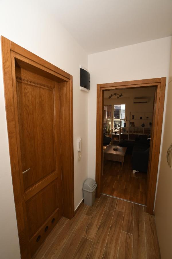 Sky Way Studio Apartment Сараєво Екстер'єр фото