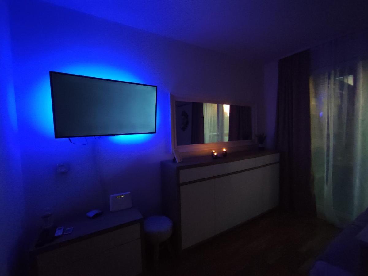 Sky Way Studio Apartment Сараєво Екстер'єр фото